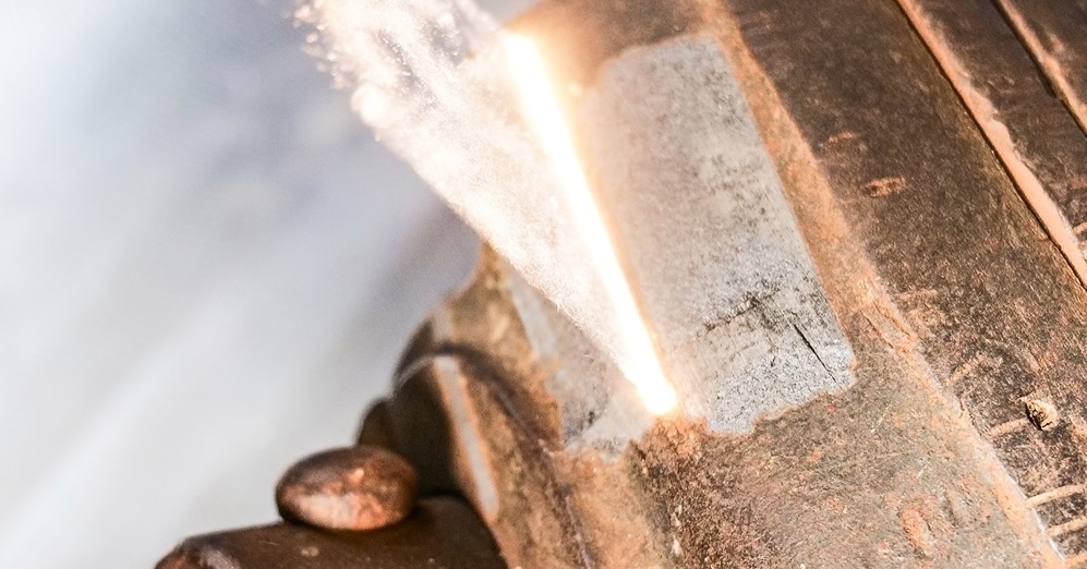 Laser cleaning